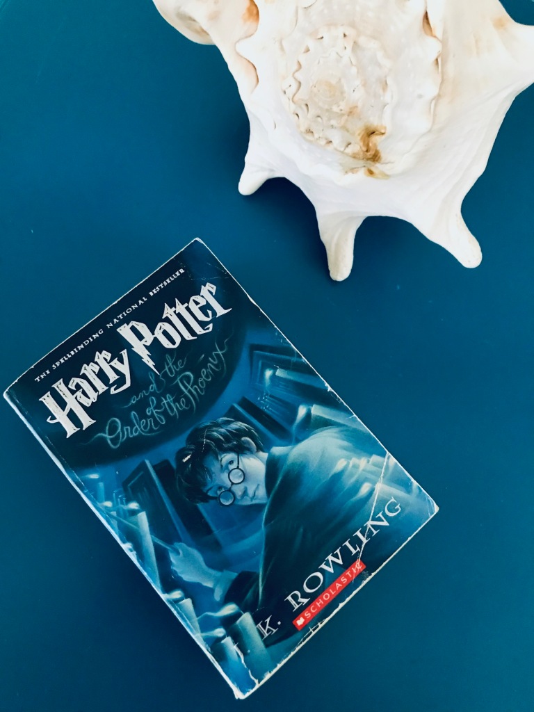 Harry potter and the order of the phoenix book